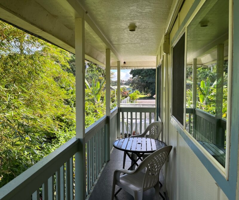 One-bedroom suite at Arnott's Lodge