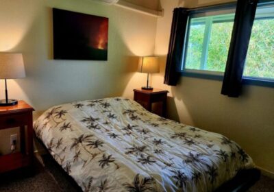 three bedroom suite Arnott's Lodging and Adventures. Hilo hotels