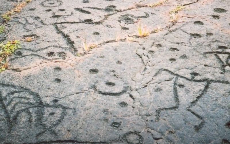 Pu’u Loa Petroglyphs