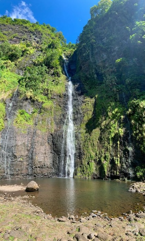 waterfall with Laguna